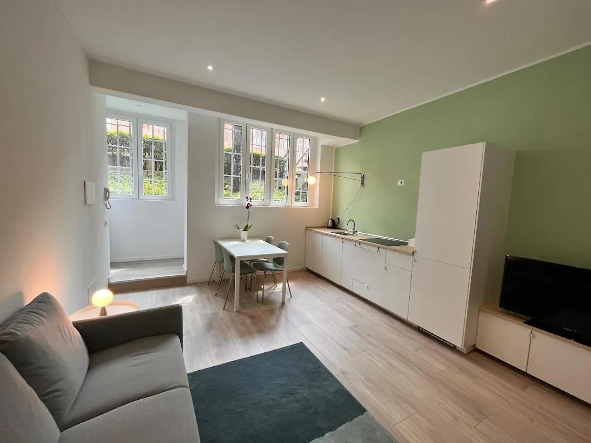 Little Green Flat In Bande Nere Area Milan